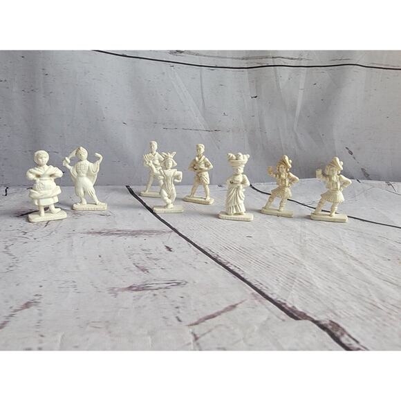 Lot of 8 Van Brode Cereal Cracker Jack Toy Prize Dancing Dolls Figurines - Picture 1 of 8